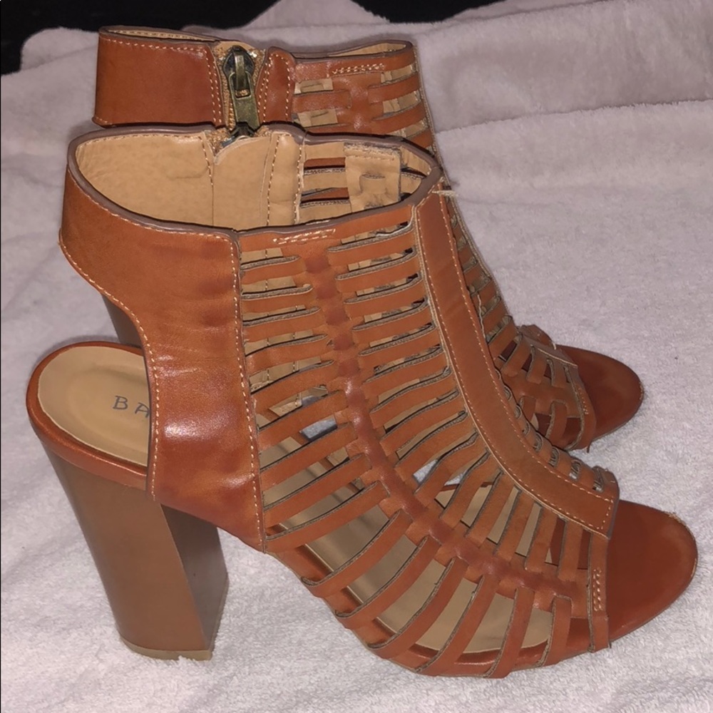Boutique bamboo heels